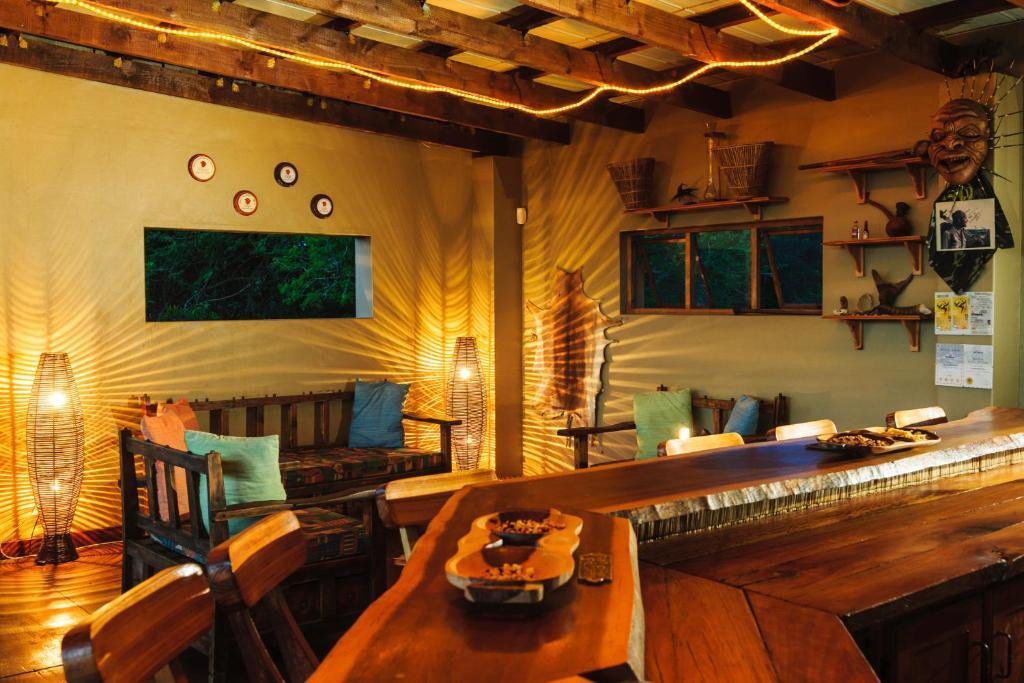 Umkhumbi Lodge Hluhluwe Exterior foto